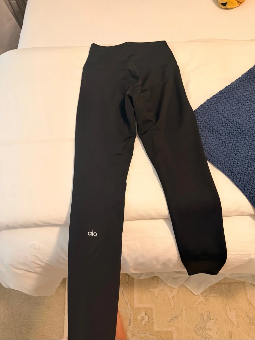 ALO Yoga Black High waisted 7/8 Airlift Leggings